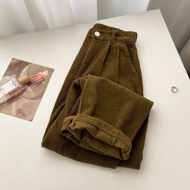 Calça Feminina Modelo Tokio