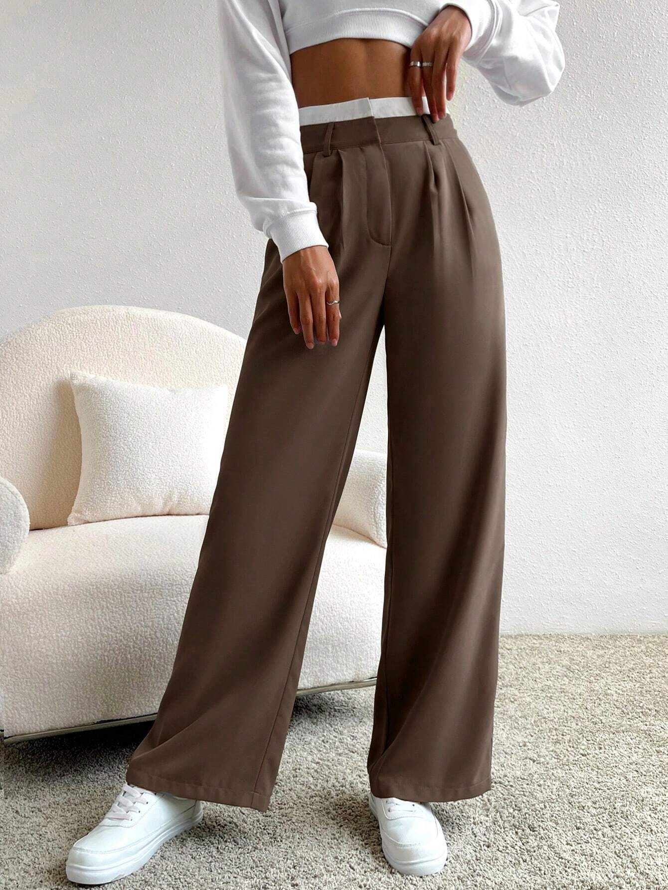 Calça Feminina Pantalona Marrom com Branco