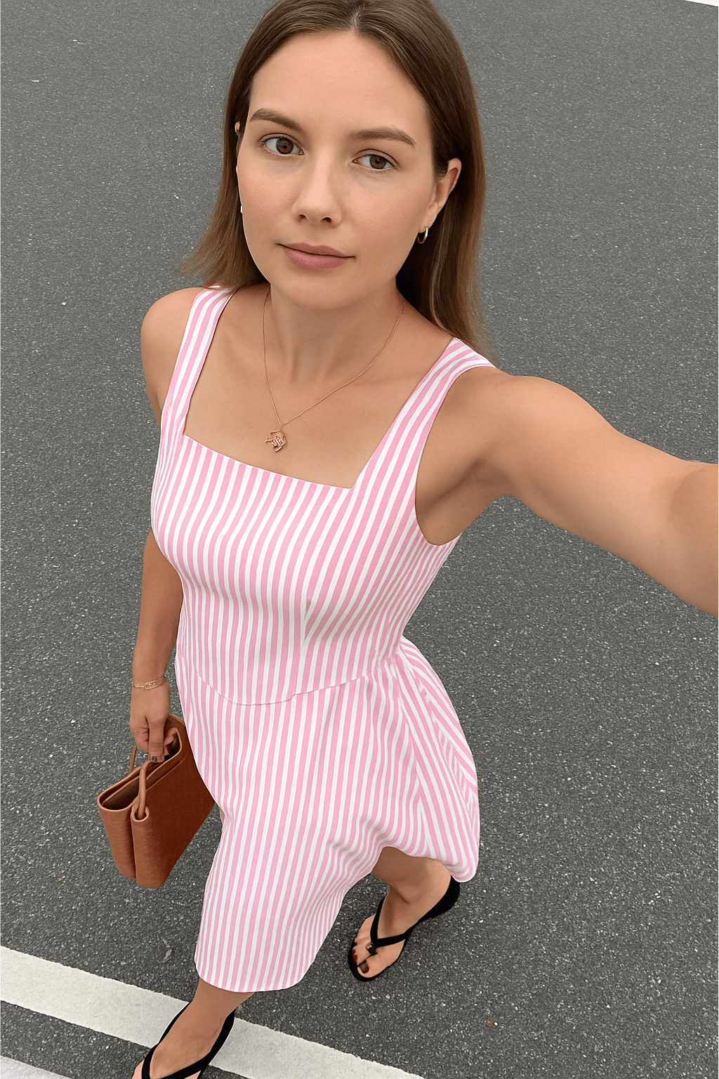 Vestido Grazi Listrado Decote Quadrado Sem Manga Rosa