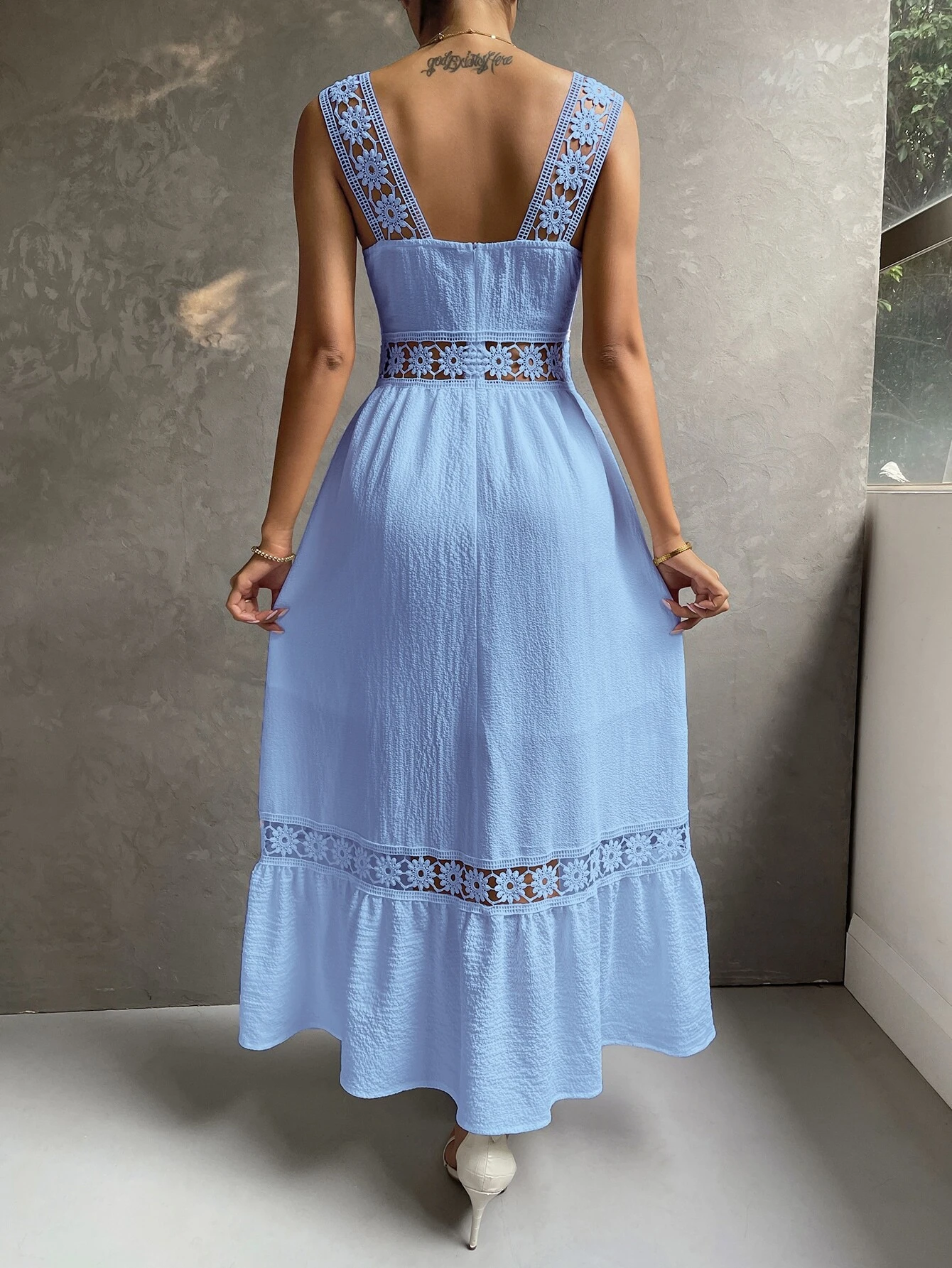 Vestido Longo Com Renda Júlia