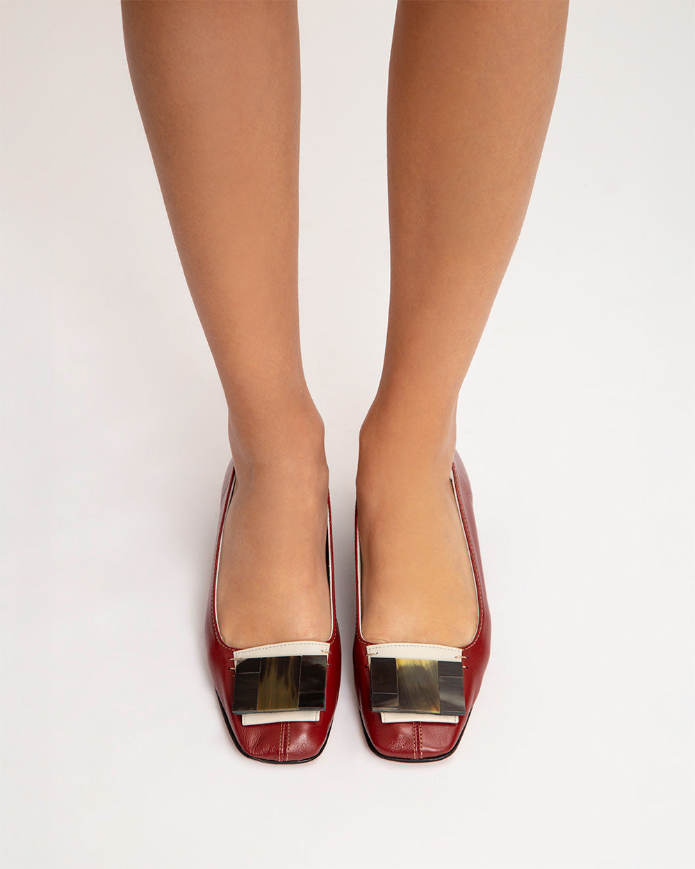 Scarpin Marchetaria Cereja