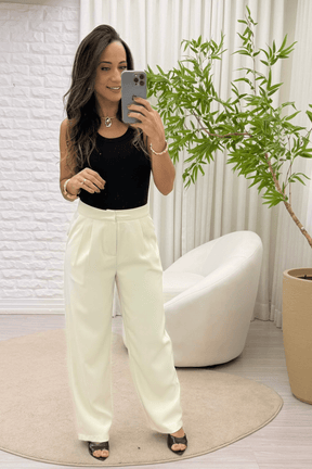 Calça Elise em Alfaiataria Off White