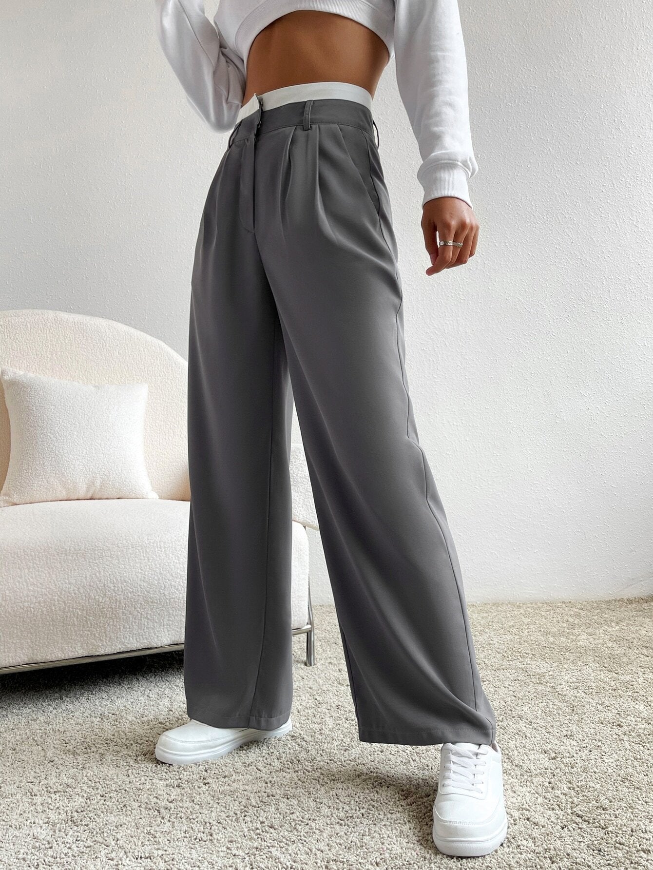 Calça Feminina Pantalona Cinza com Branco