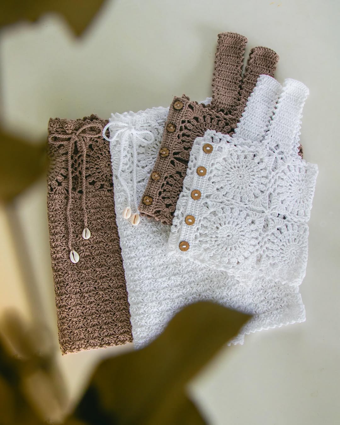 Conjunto Crochê — Top + Mini Saia