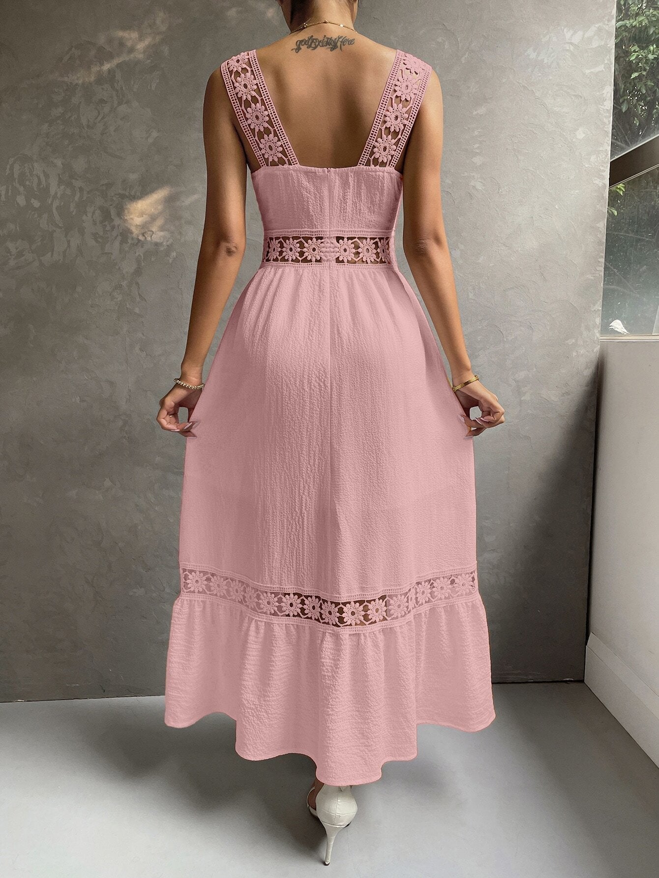 Vestido Longo Com Renda Júlia