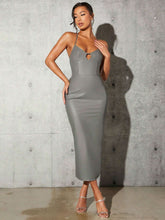 Vestido Midi Em Couro Cinza