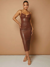 Vestido Midi Em Couro Marrom