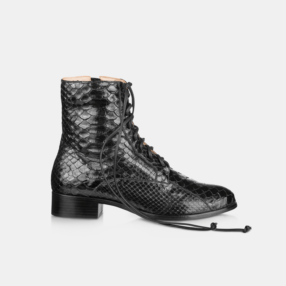 Bota Sofisticada Python