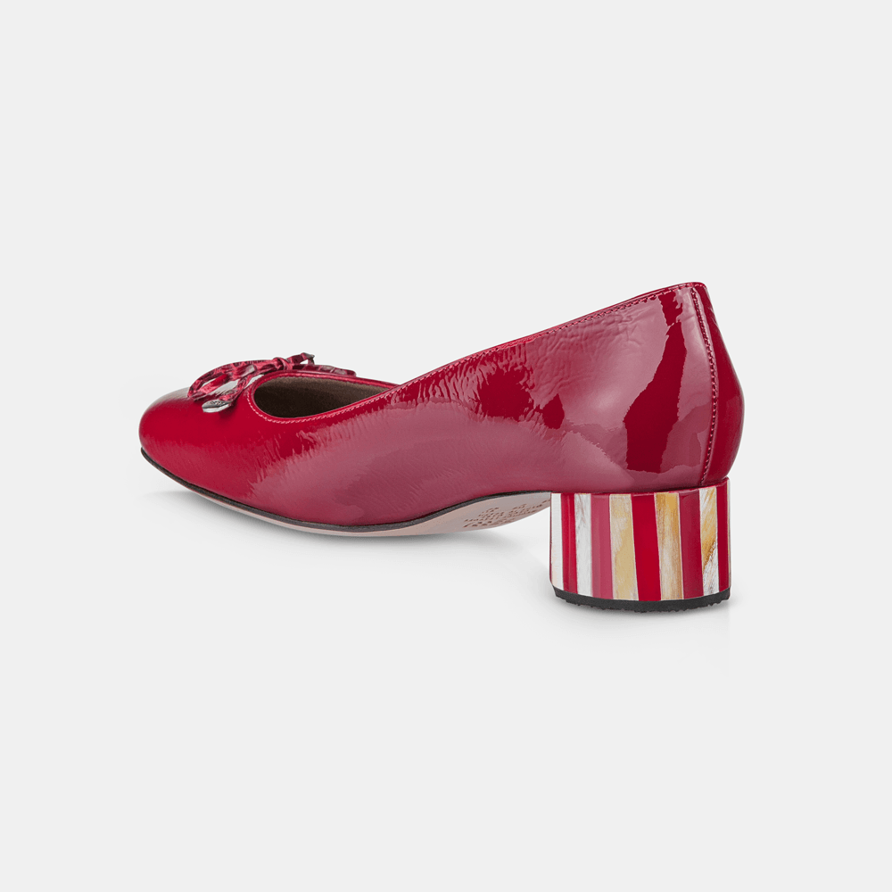 Scarpin Clássico Verniz Cereja